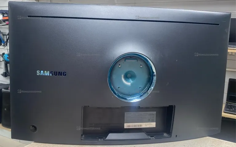 Монитор Samsung C27HG70QQI