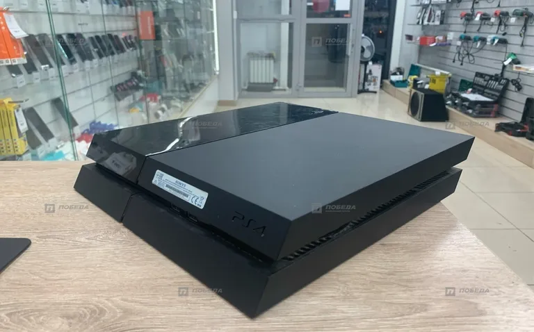 PS4. Приставка PS4 Fat 500gb