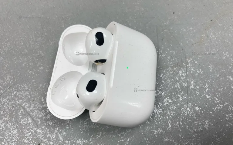 AirPods 3