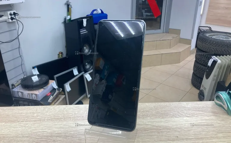 Realme 8i 4/128 ГБ