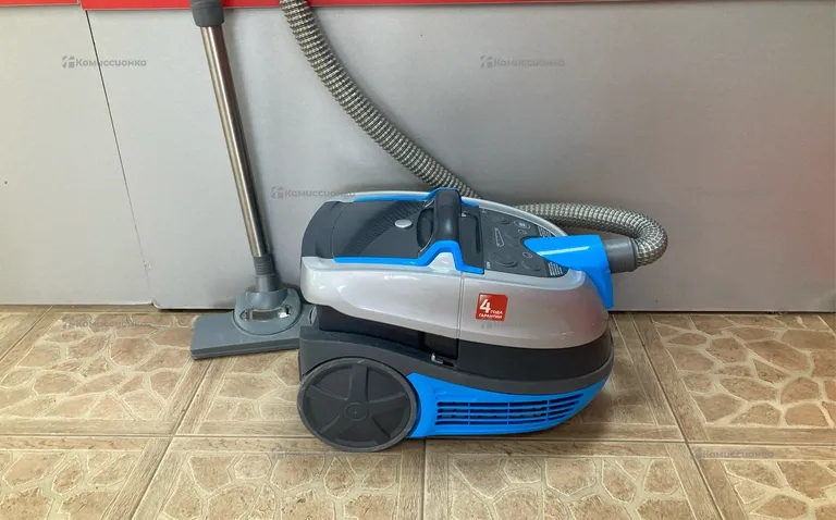Пылесос  Zelmer Aquawelt Plus