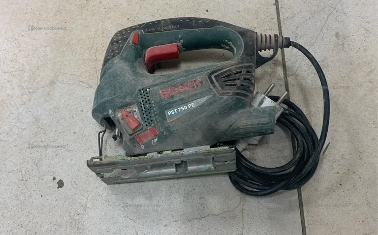 Электролобзик Bosch PST 750 PE