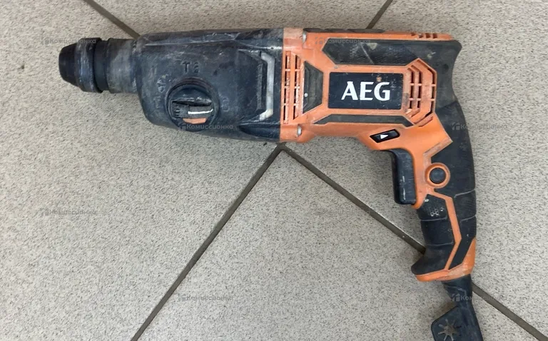 Перфоратор AEG KH 24 IE