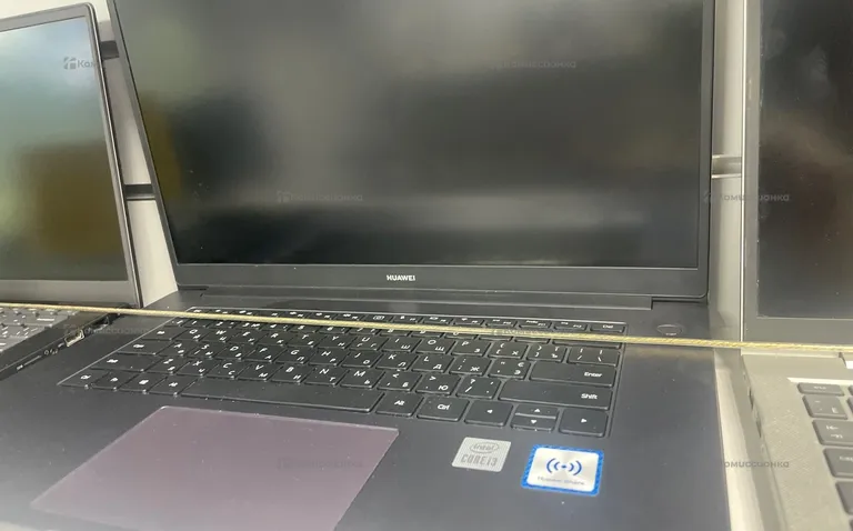 Ноутбук  HUAWEI B0HB-wax9