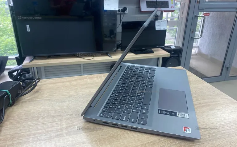 Ноутбук  Lenovo ideapad s145