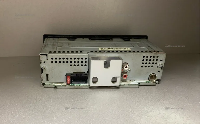 Автомагнитола  pioneer mvh-s100