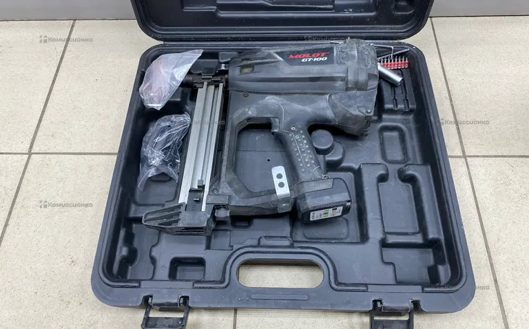 пистолет газ монтажный Molot gt-100
