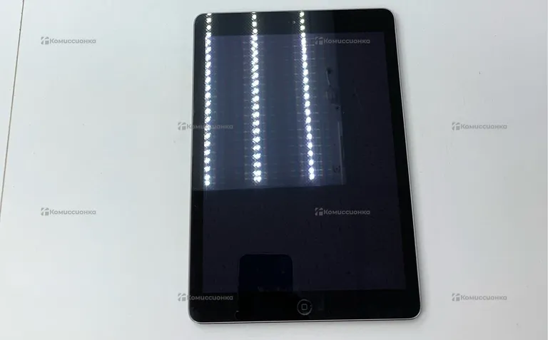 Планшет Apple IPad Air 1 16GB