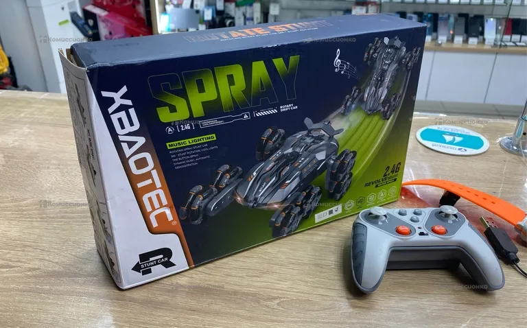Радиоуправляемая машина spray