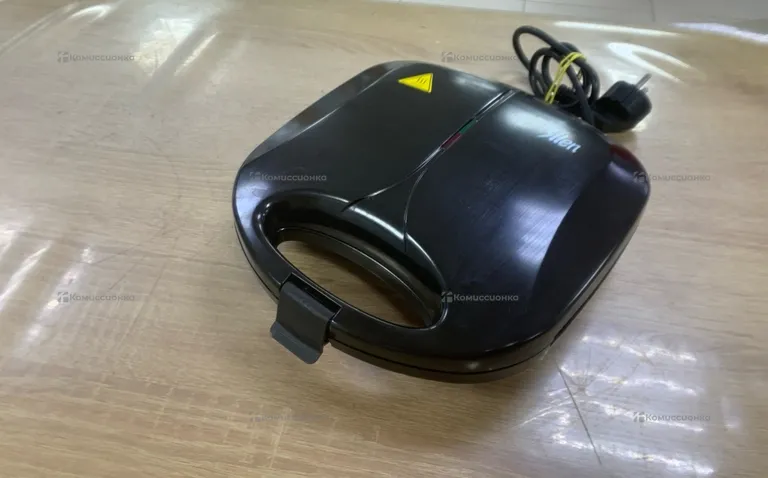 Silen Сэндвичница SL-619