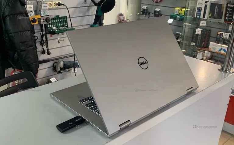 Ноутбук DELL Inspiron 13