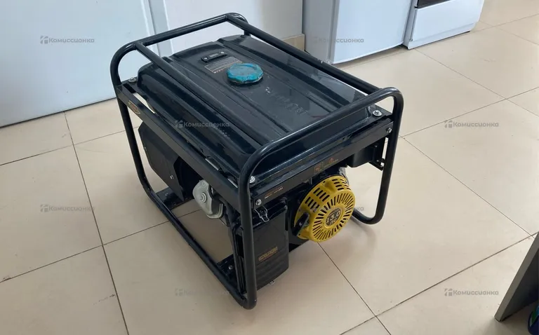 Бензиновая электростанция Huter DY6500L