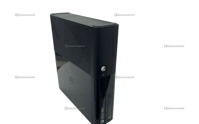 Приставка Xbox 360