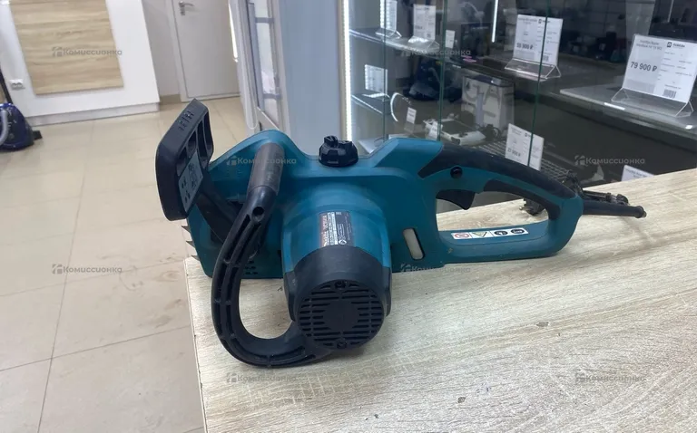 Цепная пила makita UC3541A