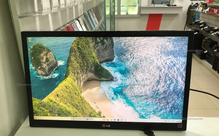 Монитор LG 22M45H
