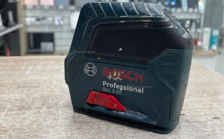 Лазерный уровень Bosch GLL 2-10 Professional (0601