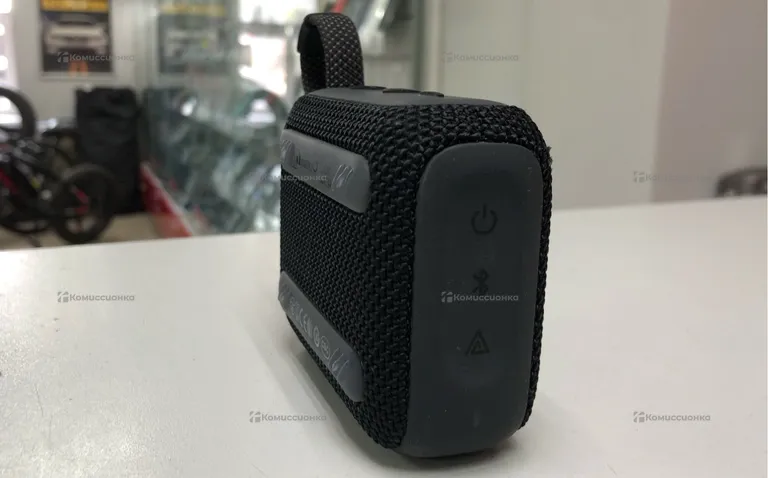 Колонка  jbl go 4