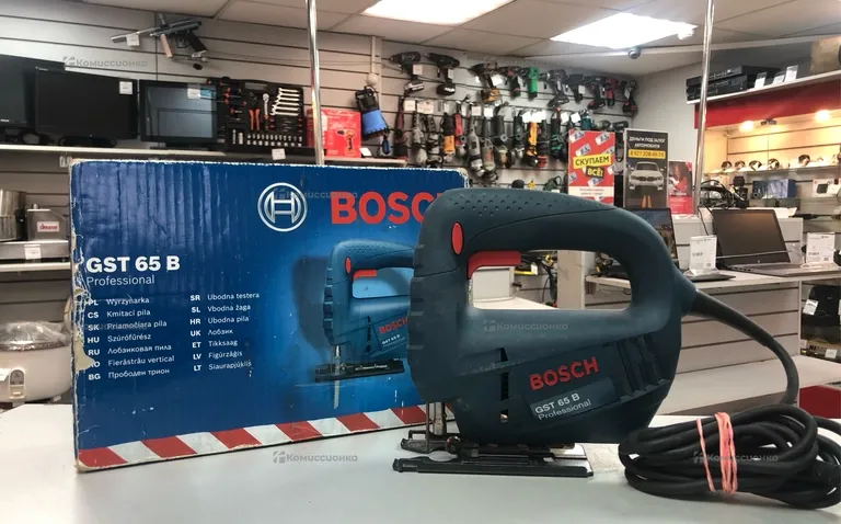 Лобзик Bosch GST 65 B
