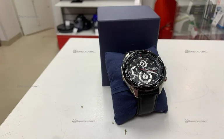 Часы  Casio EFR-539L