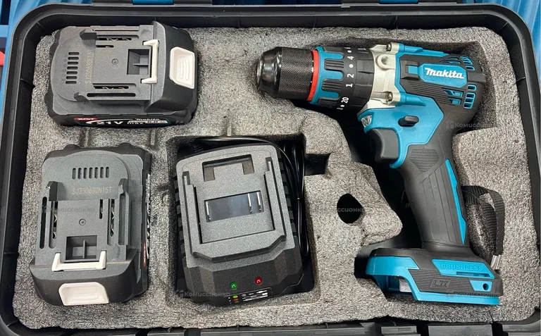 Дрель-Шуруповерт Makita 21v 6Ah