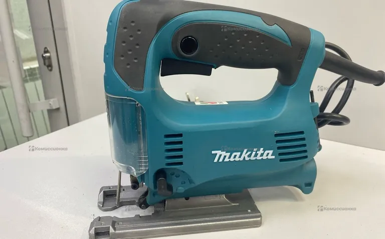 Электро Лабзик Makita 4329