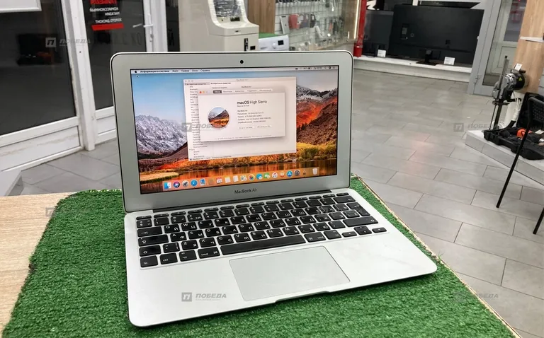 Ноутбук MacBook Air 1645