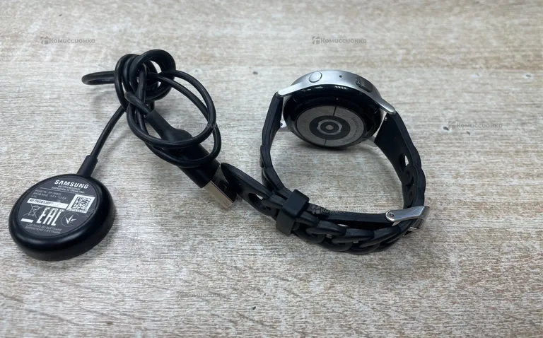 Часы  samsung Galaxy watch active 2