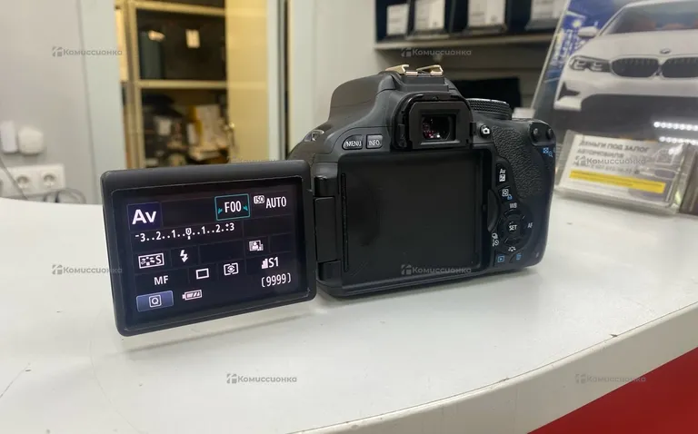 Фотоаппарат  Canon Eos 600D