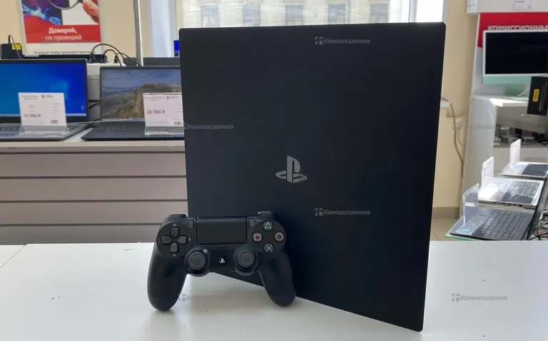 Приставка PS4. pro 1tb