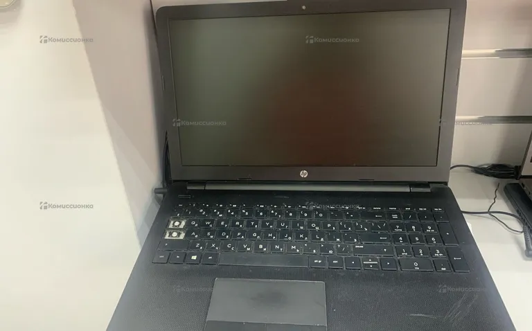 Ноутбук HP Laptop 15-bw0xx