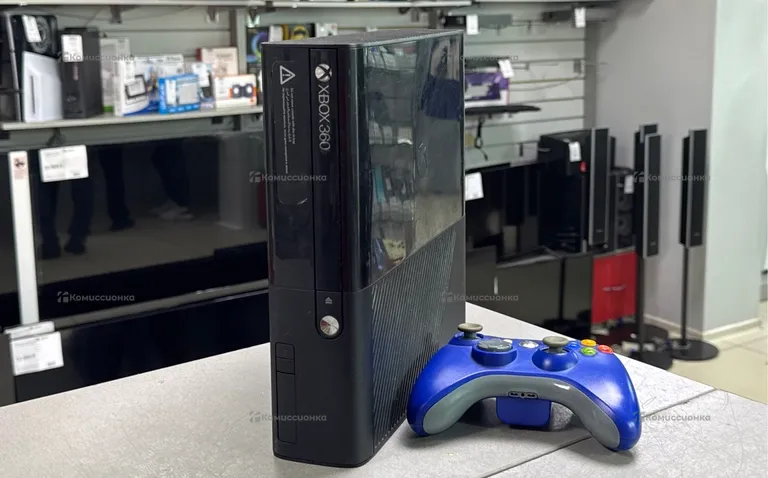Приставка Xbox Xbox 360 E (500gb)