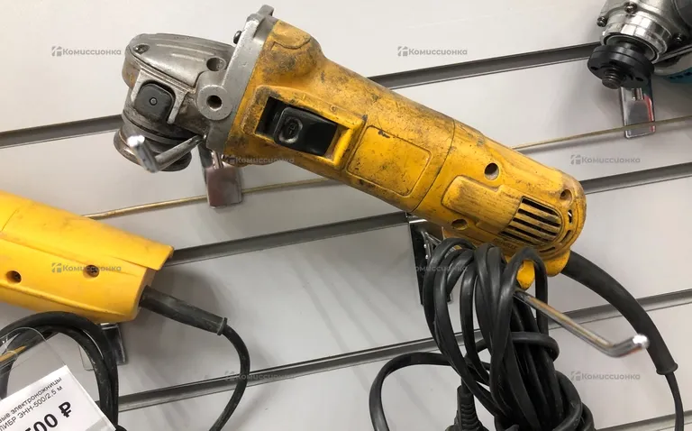 УШМ dewalt D28136