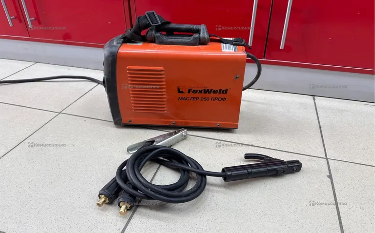 Сварочный аппарат FoxWeld Мастер 250 Проф