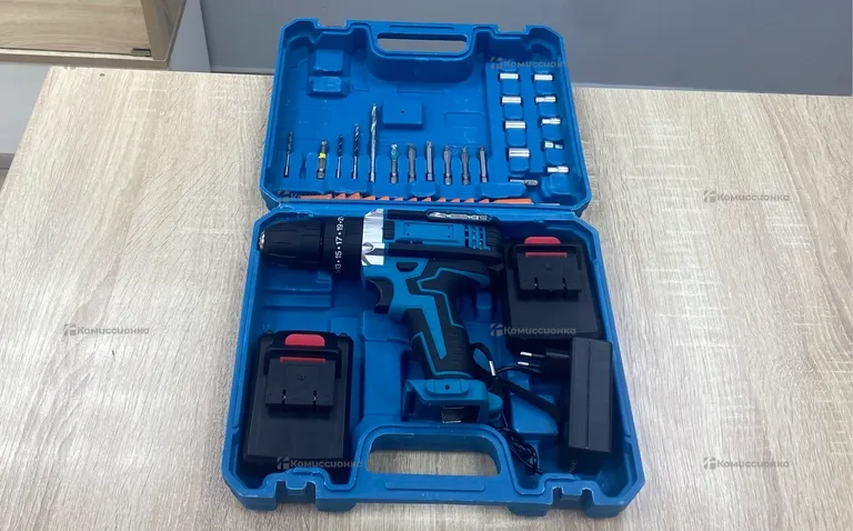 Makita TD002G