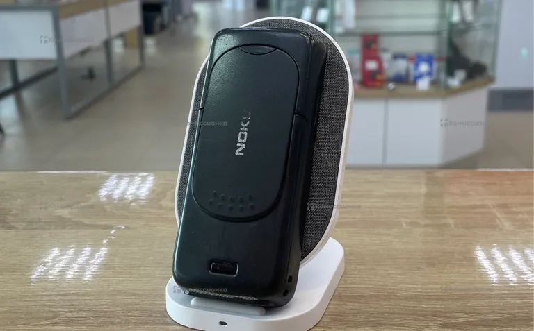 Nokia N73