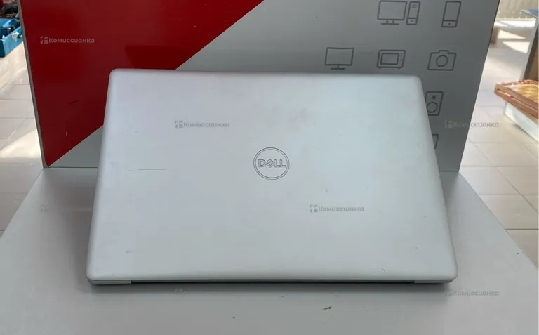 Ноутбук  Dell