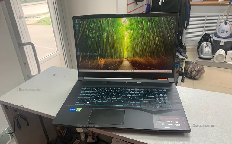 Ноутбук MSi Pulse GL76