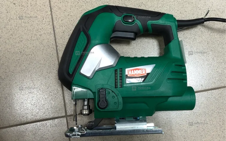 Электролобзик Hammer LZK790L