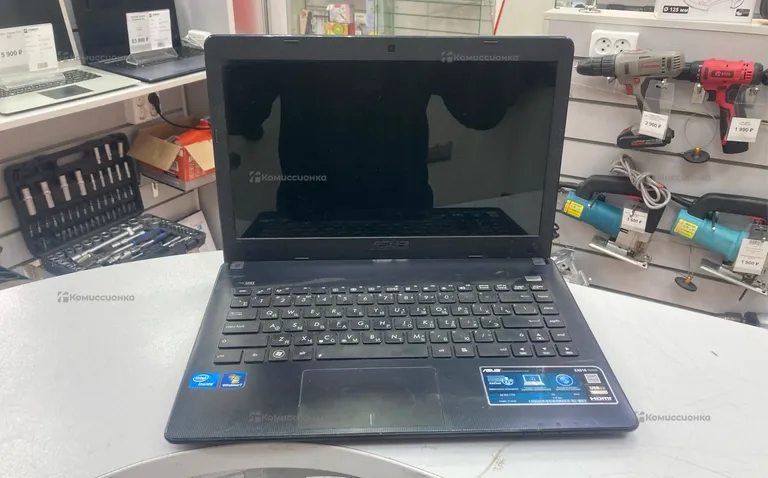 Ноутбук ASUS X401A