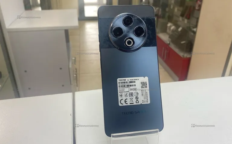 Tecno Spark 30 8/128 ГБ