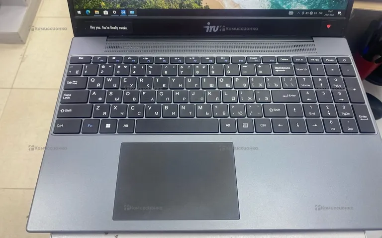 Ноутбук  iru em ap525