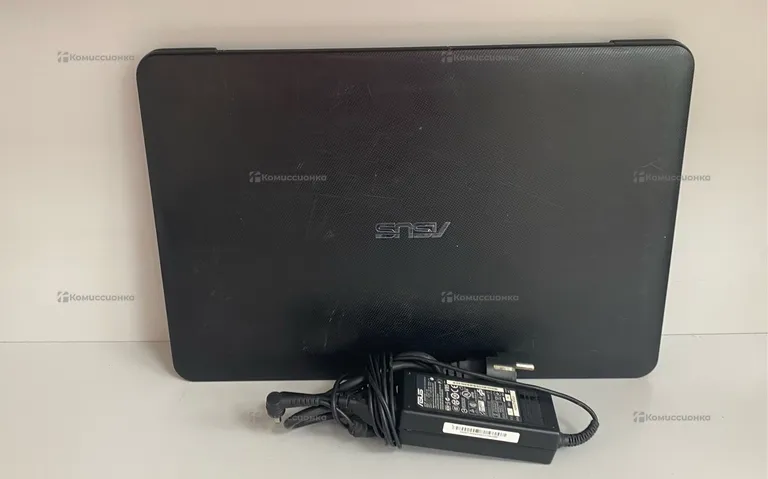 Ноутбук Asus X555S