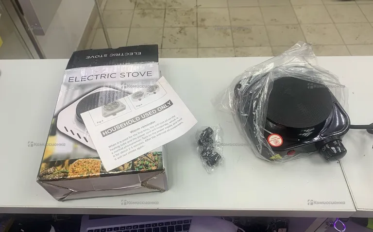 Электрическая плита  STOVE