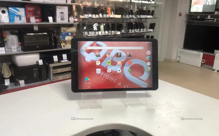 Планшет BQ BQ-1045G