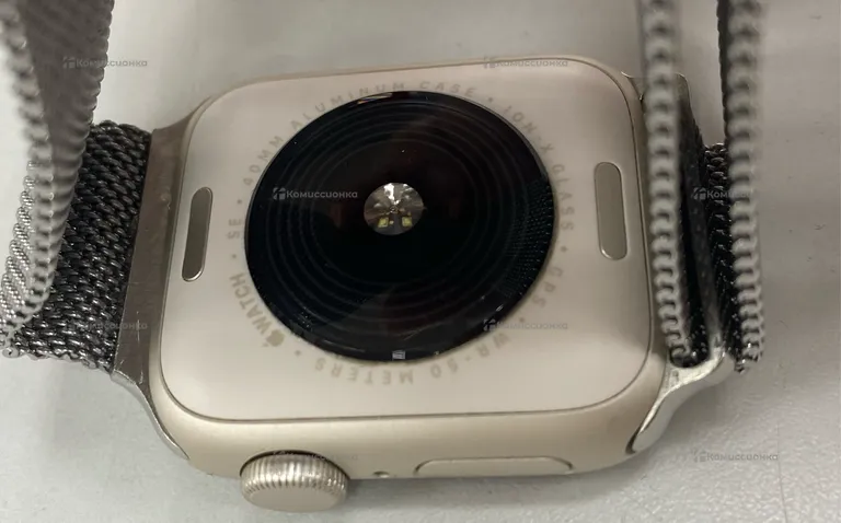 Часы  Apple Watch SE 2023