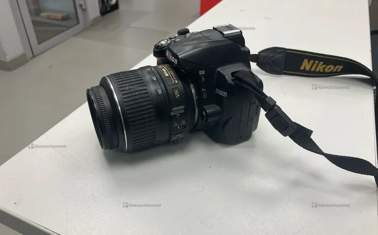 Фотоаппарат  Nikon d3000
