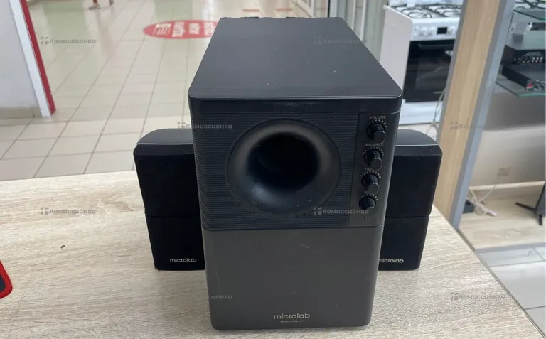 Музыкальный центр  Microlab X2/2.1