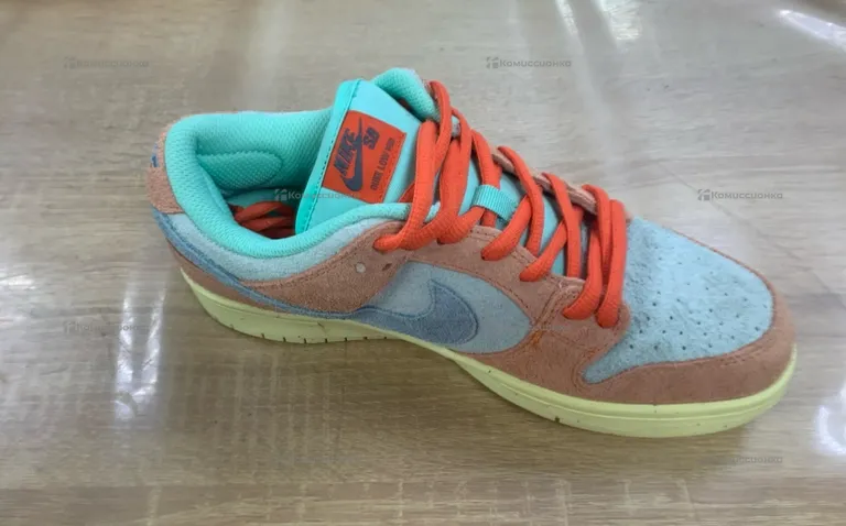 Кроссовки Nike Разноцветные 42р