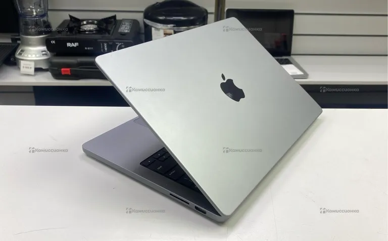 Ноутбук  MackBook Pro M3