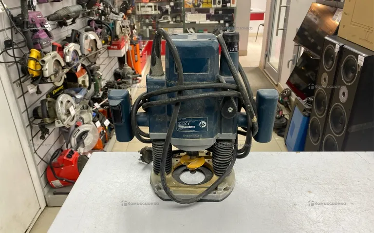Фрезер Bosch GOF 1300 CE Professional